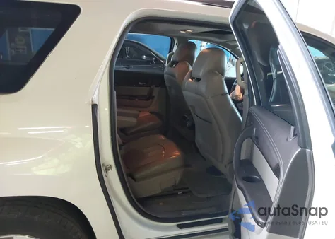 2015 GMC Acadia Denali z USA, uszkodzony, nr VIN 1GKKVTKD0FJ302939